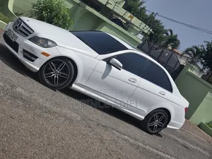 Mercedes-Benz C250 2013 White