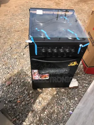 Volcano Sleek Black 4-Burner Performance-Driven Cooker