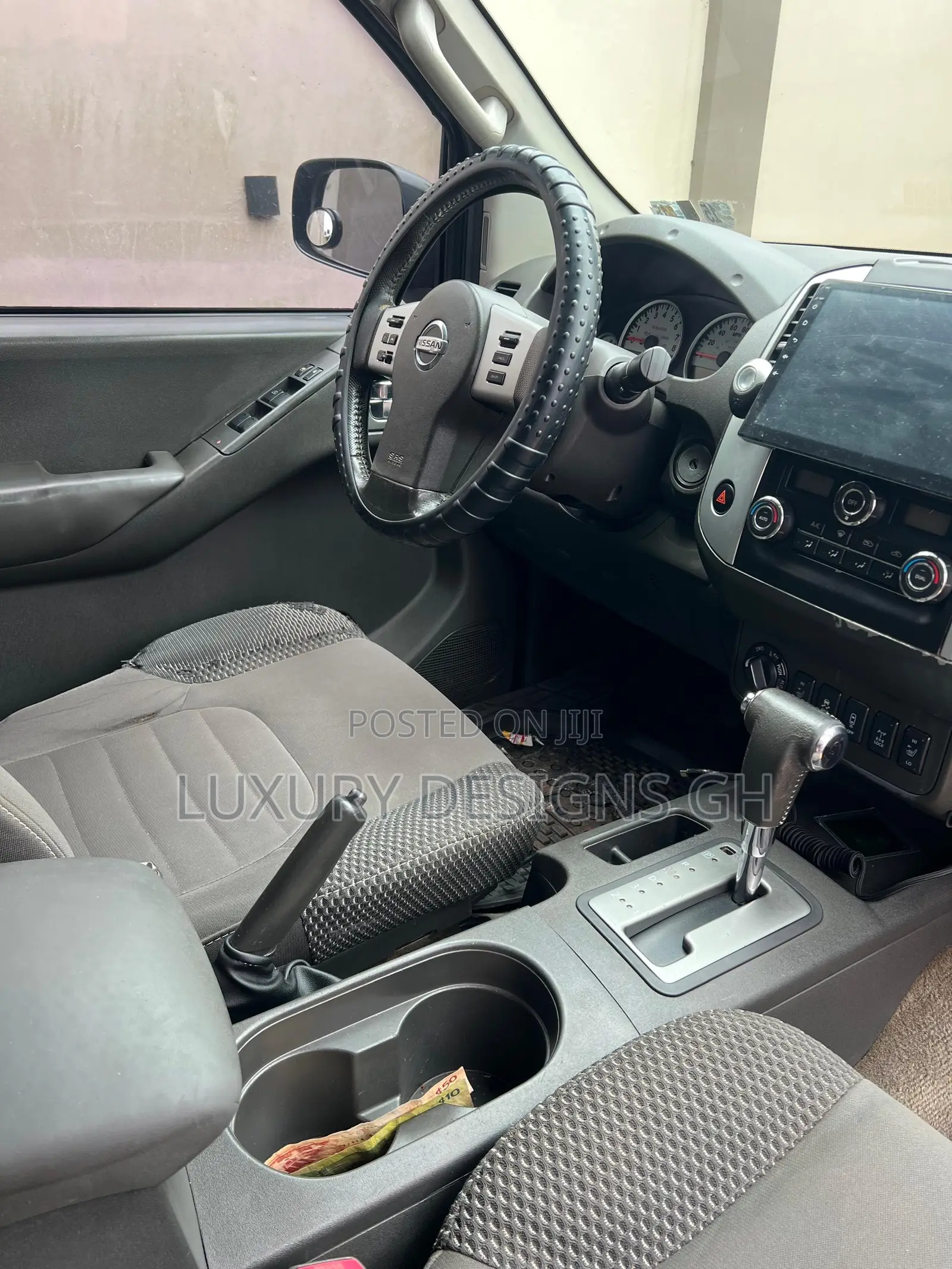 Nissan Frontier 2014 Black
