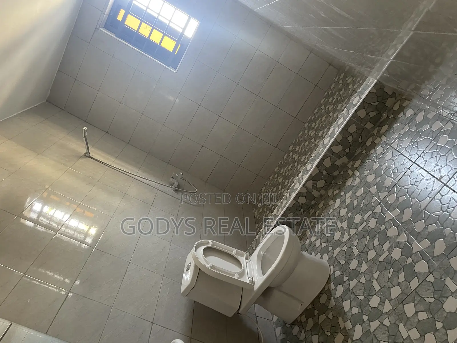1bdrm Apartment in Tuba, Ga South Municipal for rent