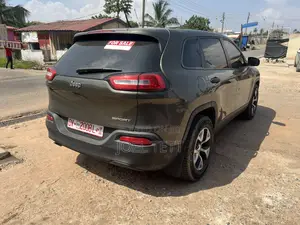 Jeep Cherokee 2015 Green