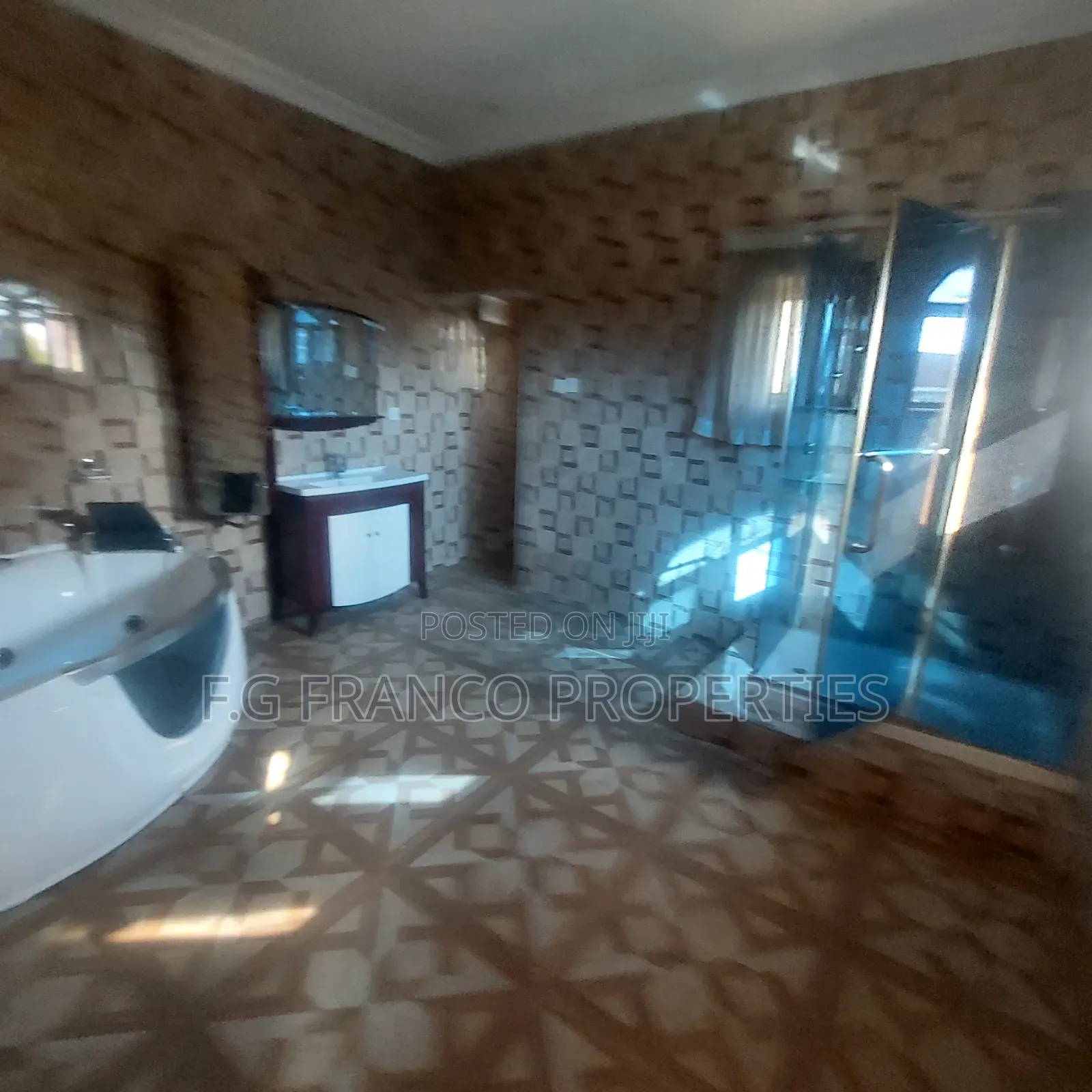 4bdrm House in Kg Franco Properties, East Legon for sale
