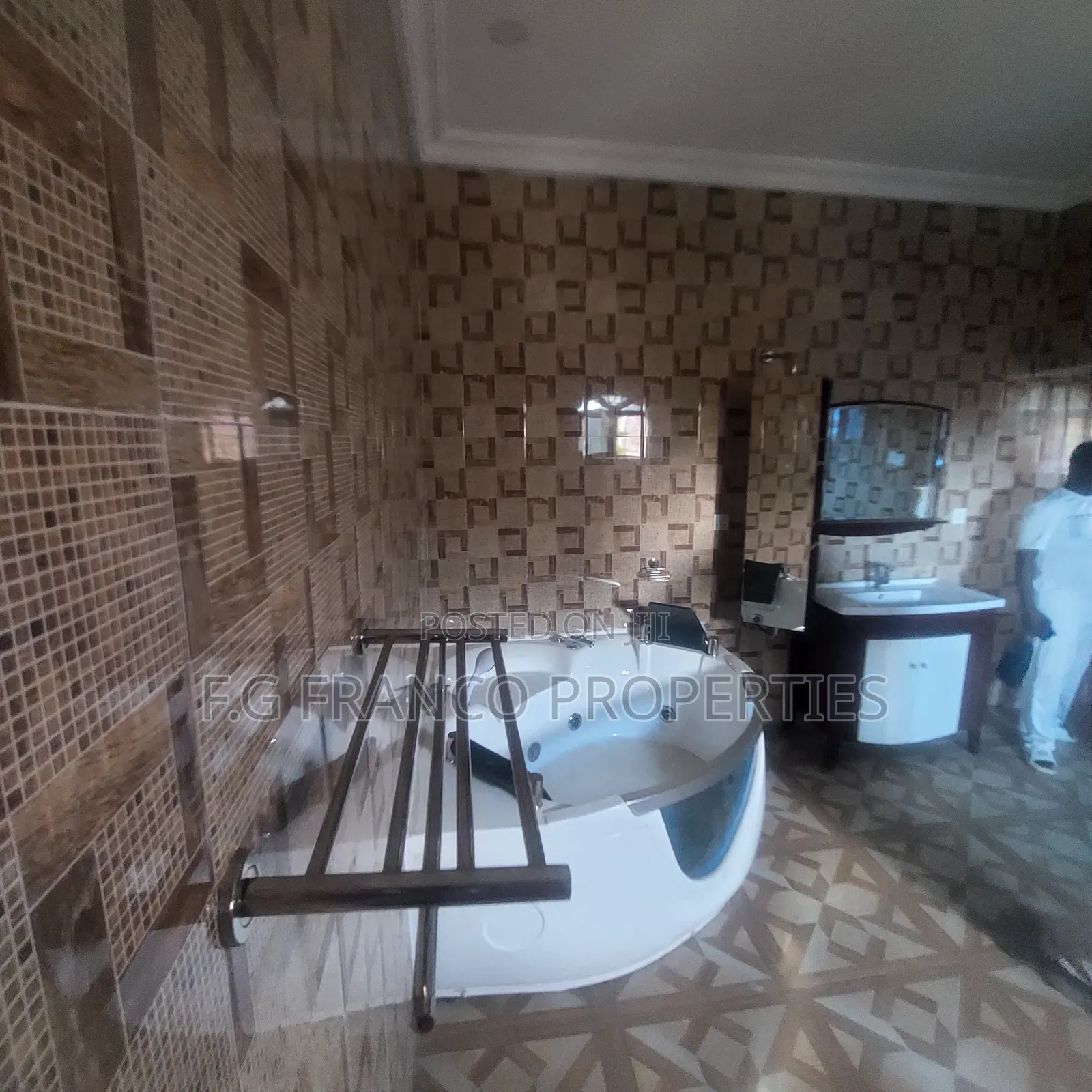 4bdrm House in Kg Franco Properties, East Legon for sale