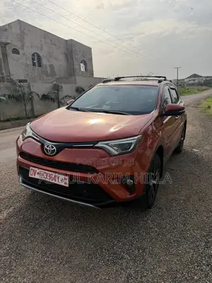 Toyota RAV4 SE AWD (2.5L 4cyl 6A) 2017 Red