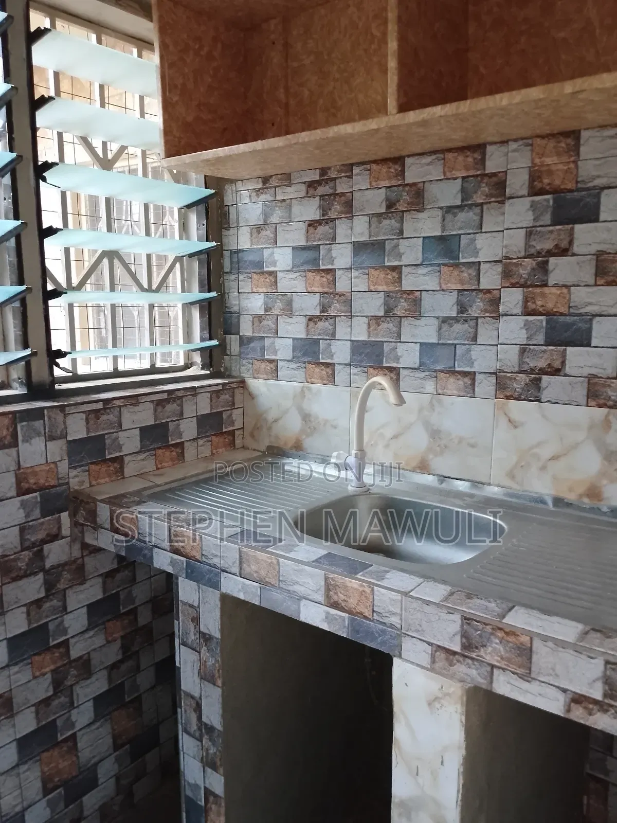 1bdrm Apartment in Weija Market for rent