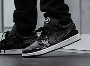 Jordan 1 Low Paris