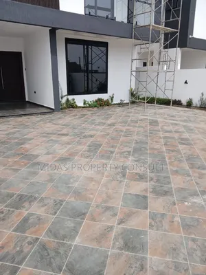 4bdrm House in East Airport, Manet Junction for sale