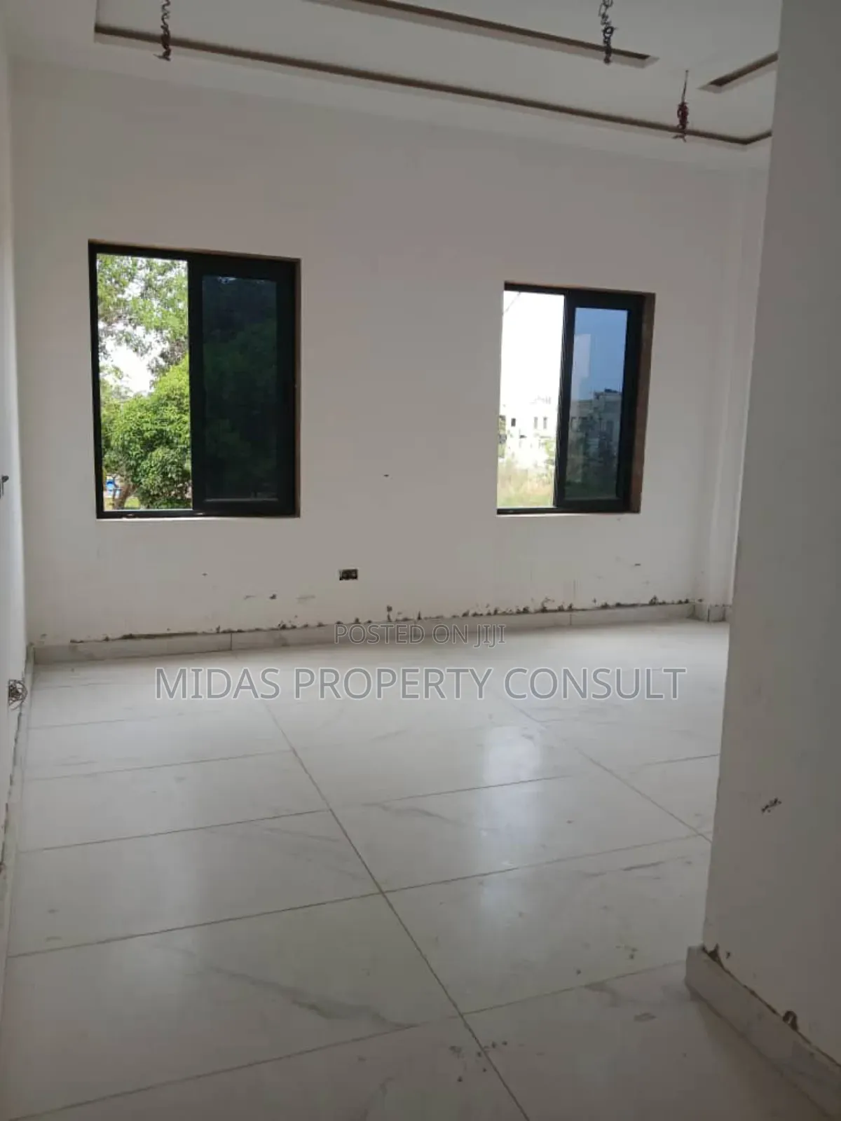 4bdrm House in East Airport, Manet Junction for sale