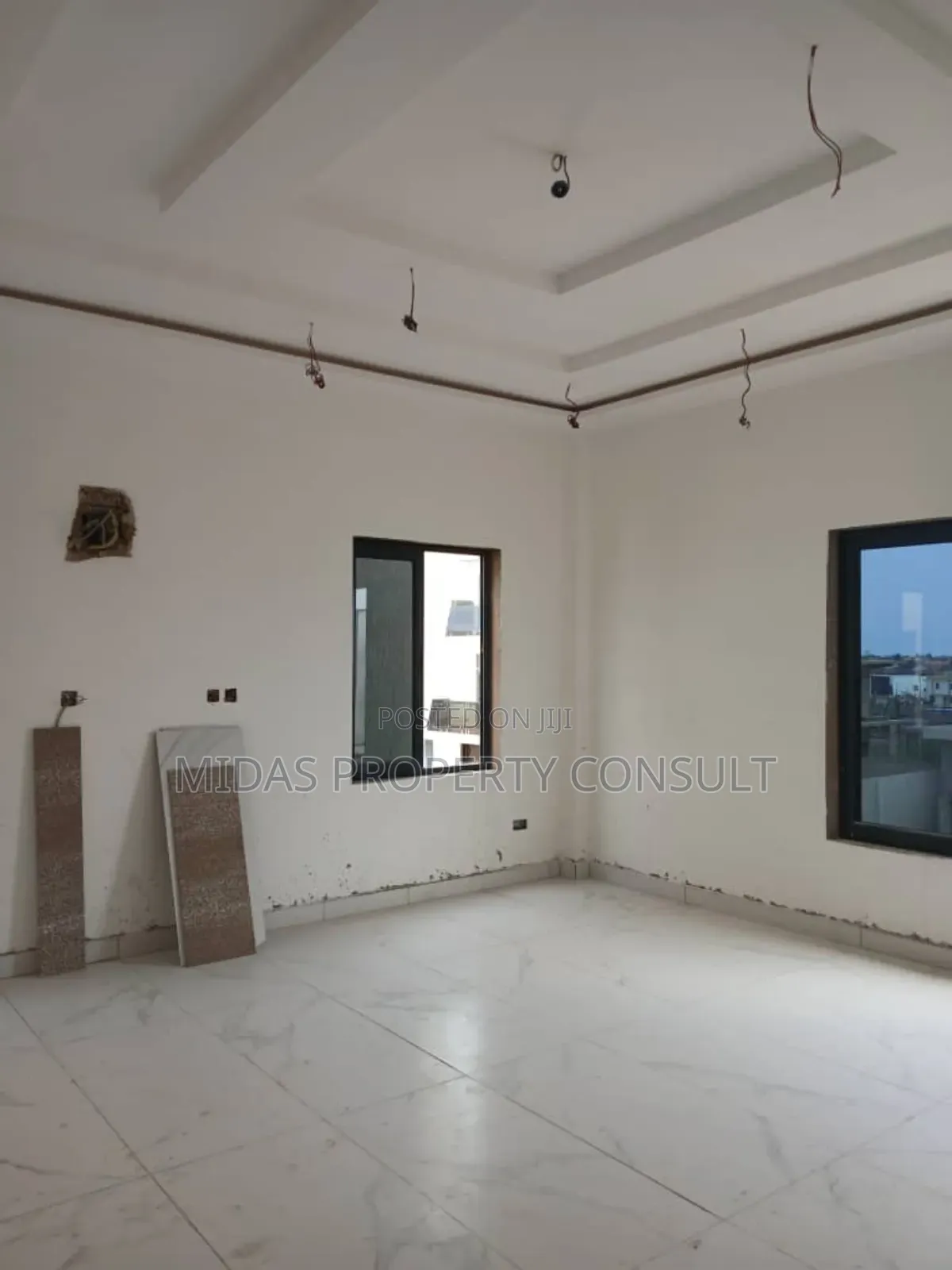 4bdrm House in East Airport, Manet Junction for sale
