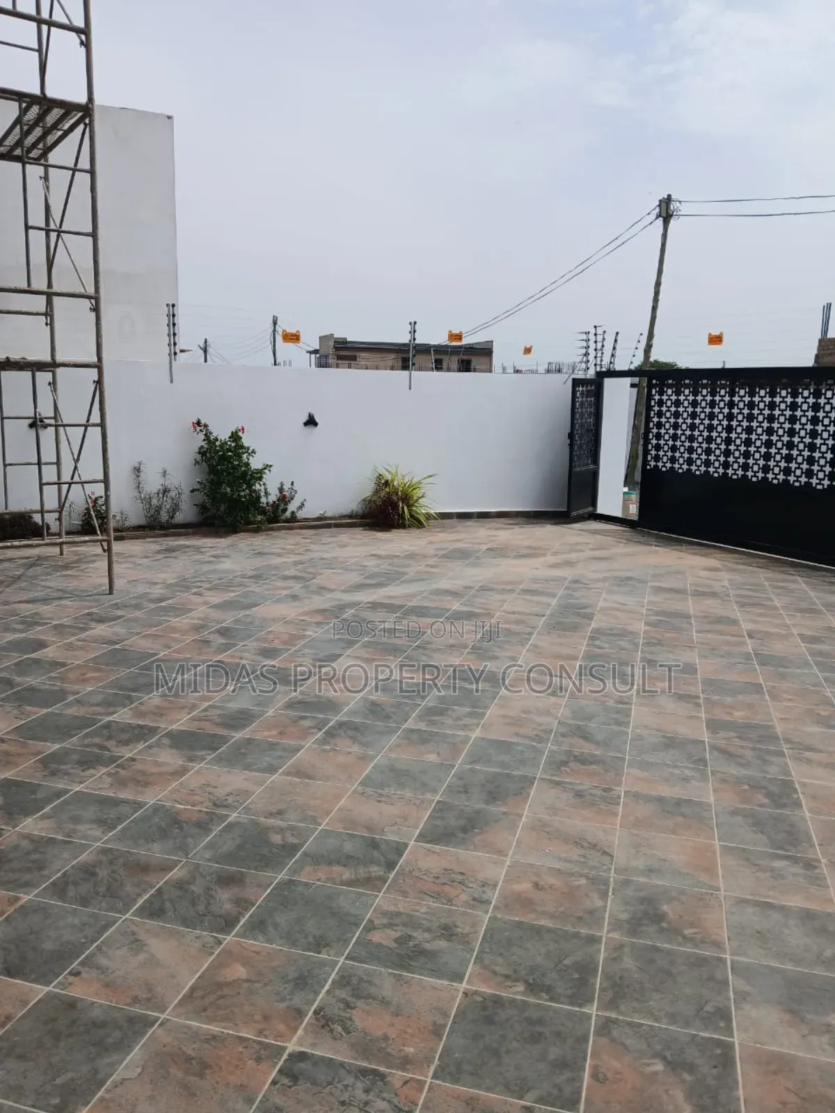 4bdrm House in East Airport, Manet Junction for sale