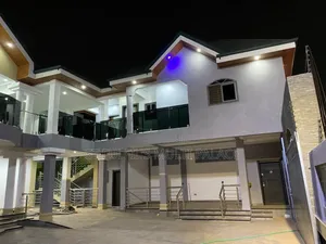 5bdrm House in Hatso, Haatso for sale