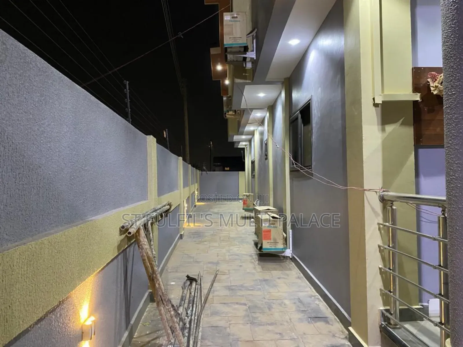 5bdrm House in Hatso, Haatso for sale