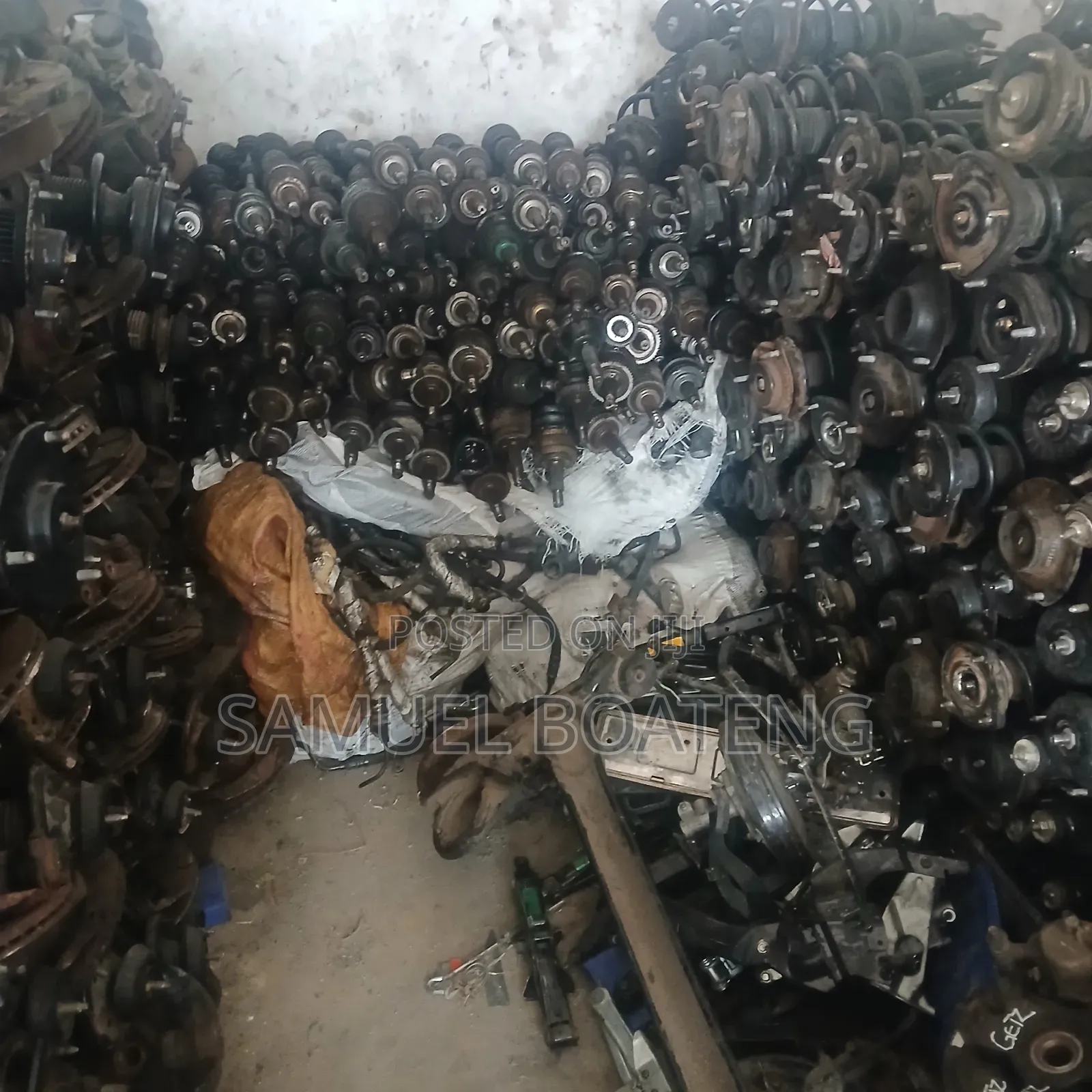 All Cars of Shock Absorbers Available Here