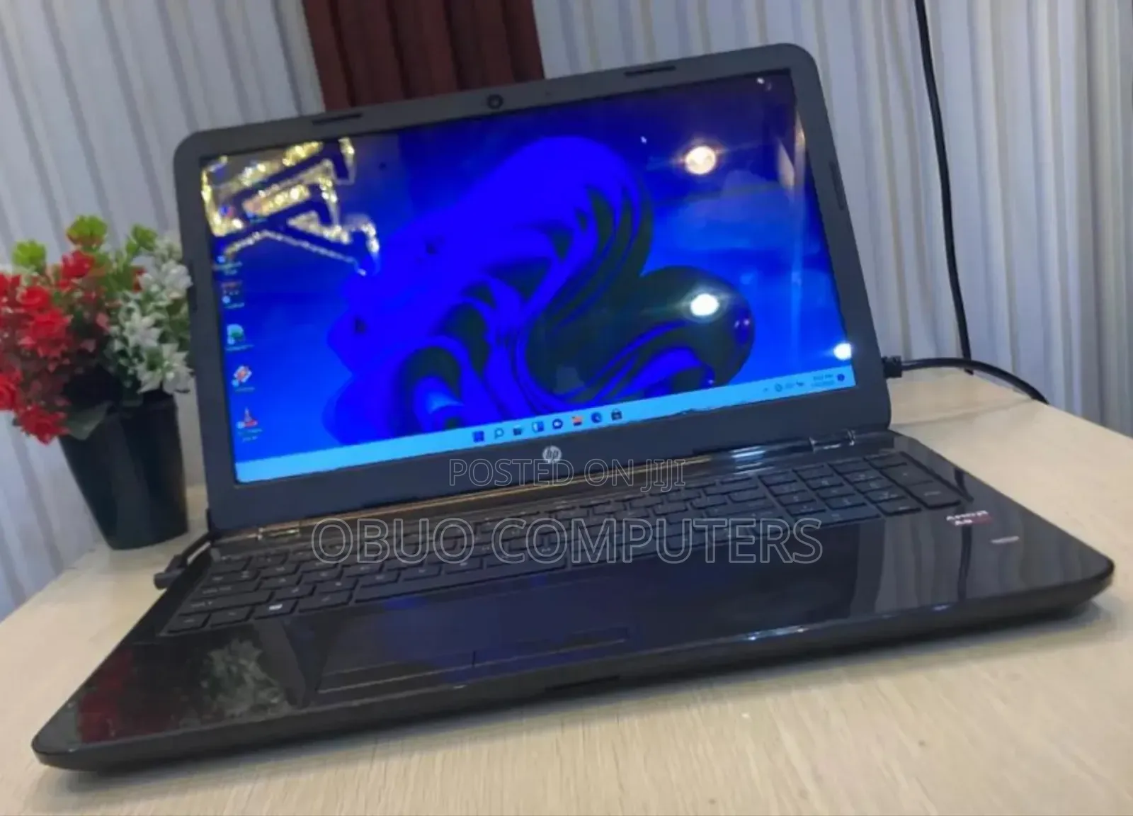 Laptop HP 15 4GB AMD A8 HDD 128GB