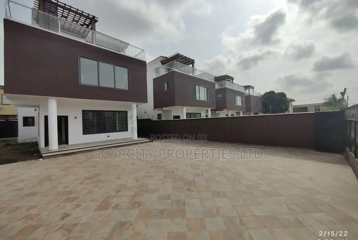 4bdrm House in A&C Mall Area for sale