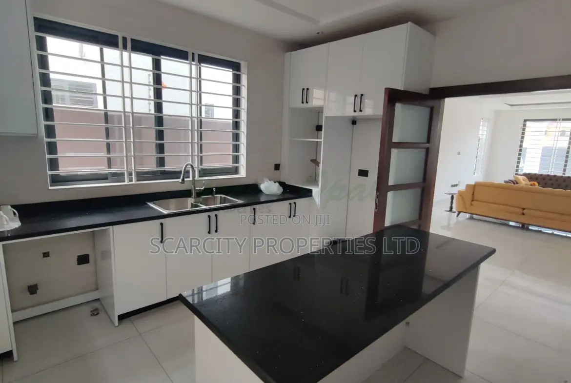 4bdrm House in A&C Mall Area for sale
