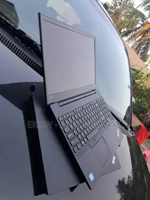 Laptop Lenovo ThinkPad E580 8GB Intel Core i5 SSD 256GB