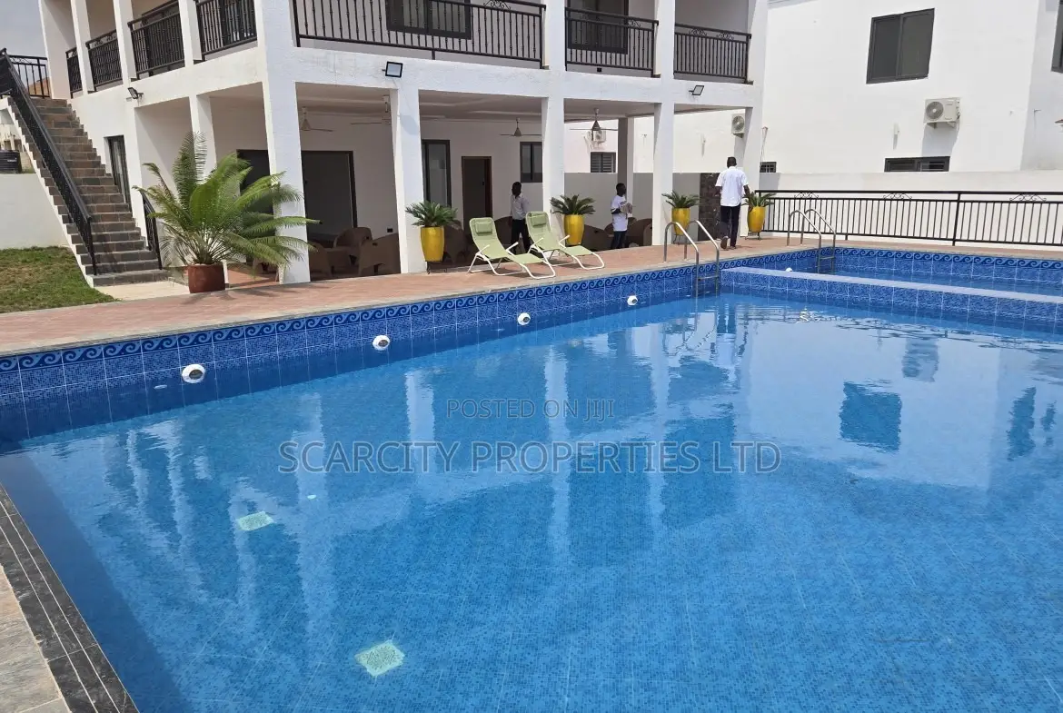 4bdrm House in Adenta for sale