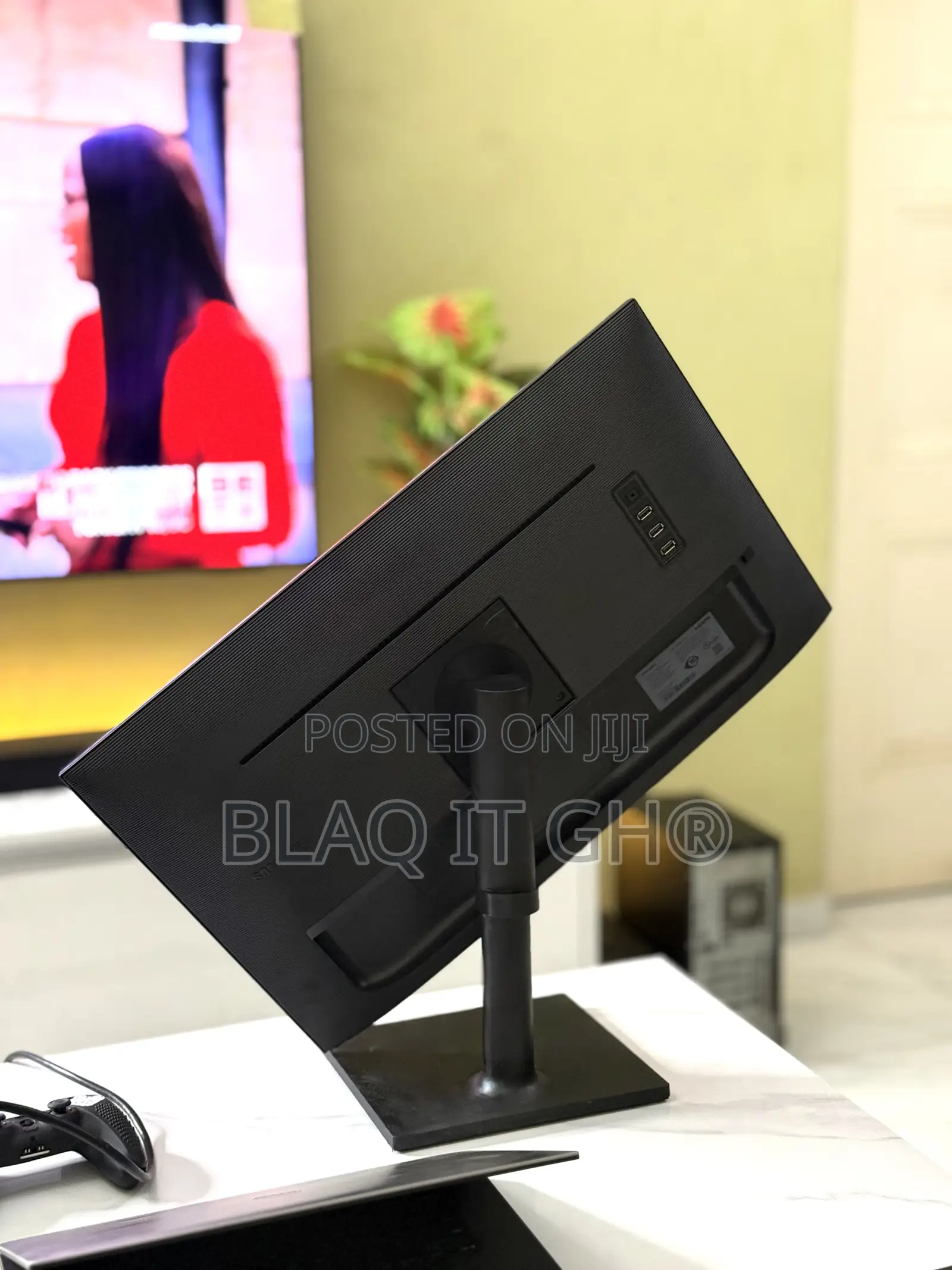 Samsung 27 Inches Resolution Ips Display