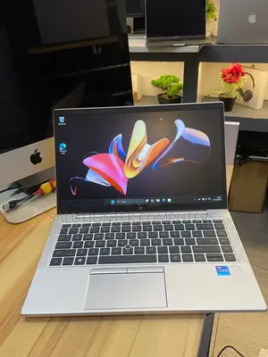 Laptop HP EliteBook 845 G7 16GB AMD Ryzen 5 SSD 512GB