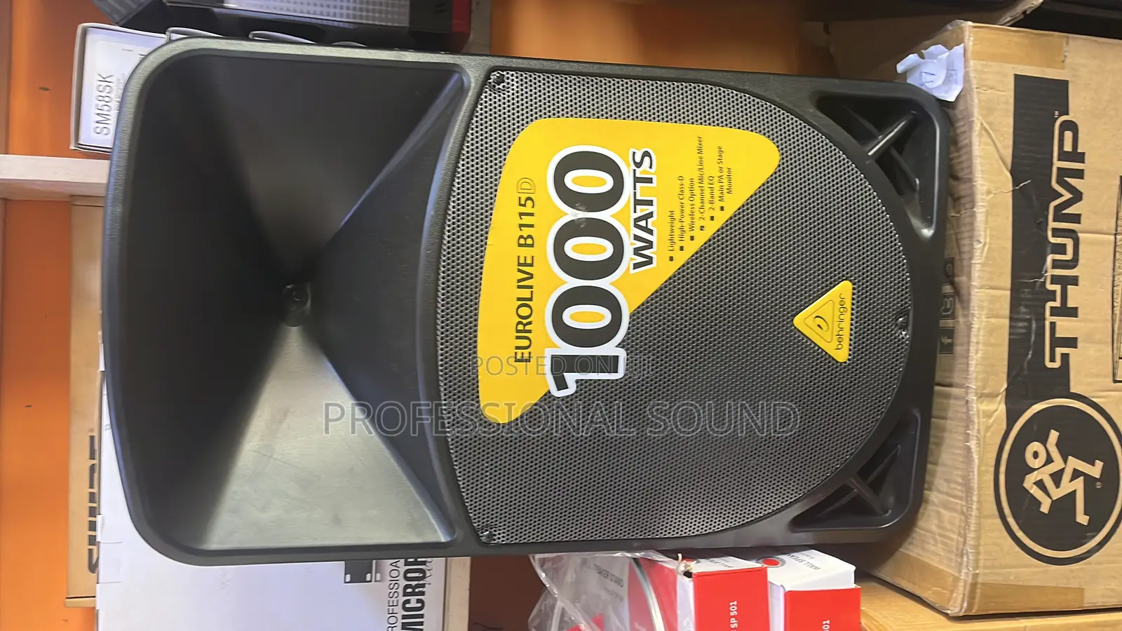 Behringer Eurolive B115d Active Pa Speaker System.