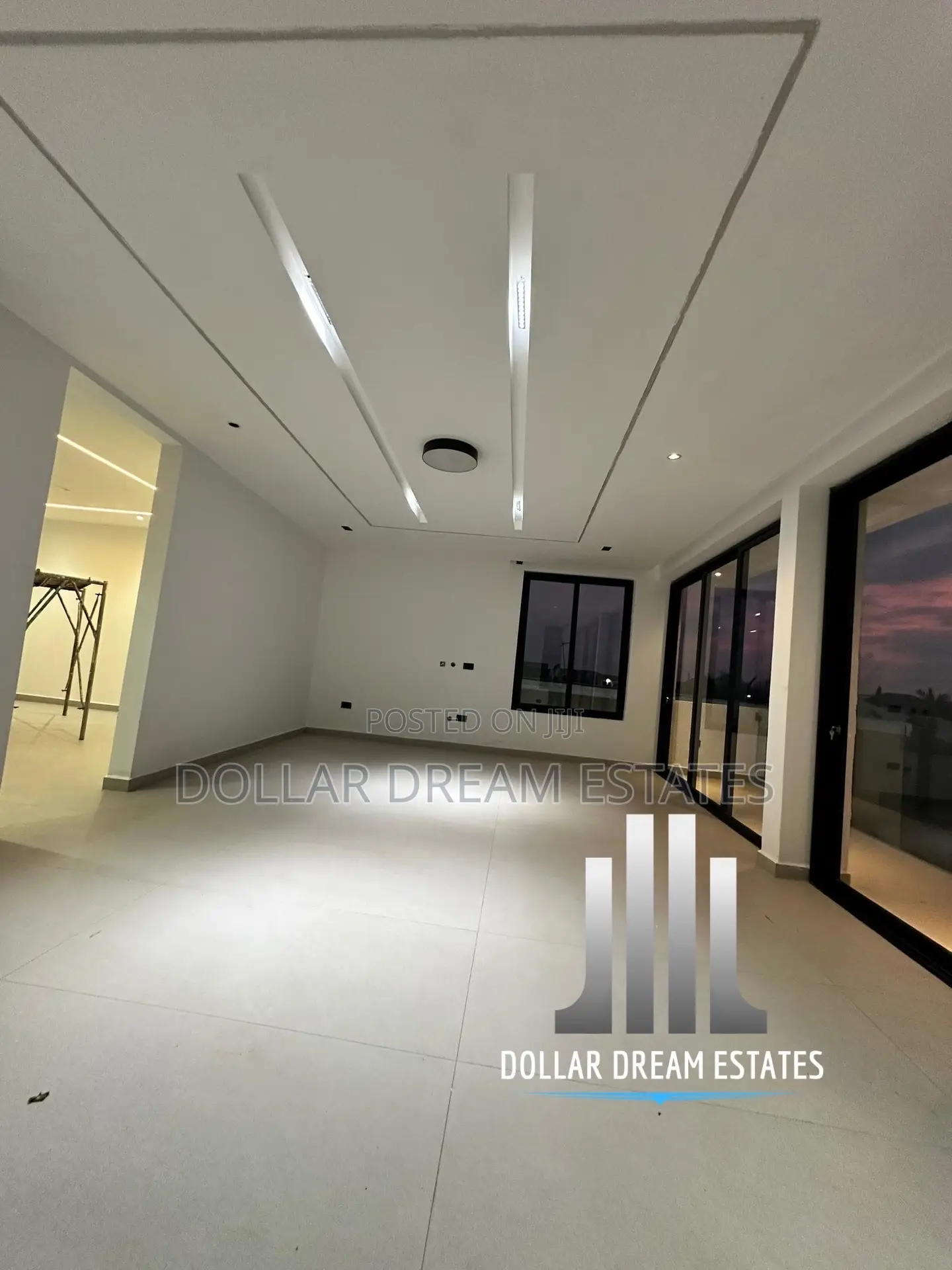 4bdrm House in Ashaley Botwe for sale