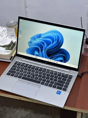 Laptop HP EliteBook 840 G8 16GB Intel Core I5 SSD 512GB