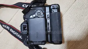 Canon Eos 600d 18mp Cmos Digital Slr Camera With Ef-s 18-55mm Lens