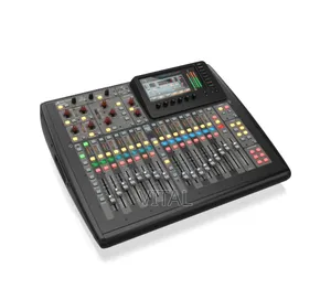 Behringer X32 Compact
