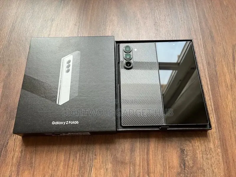 New Samsung Galaxy Z Fold6 256 GB