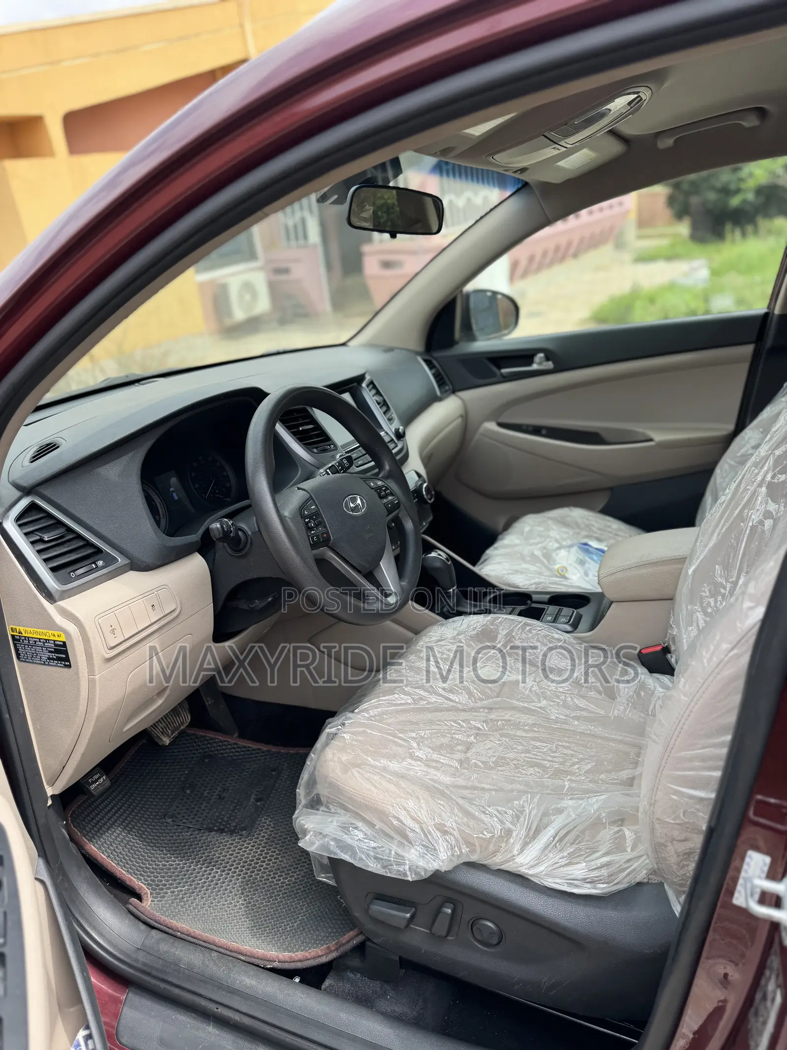 Hyundai Tucson 2016 Red