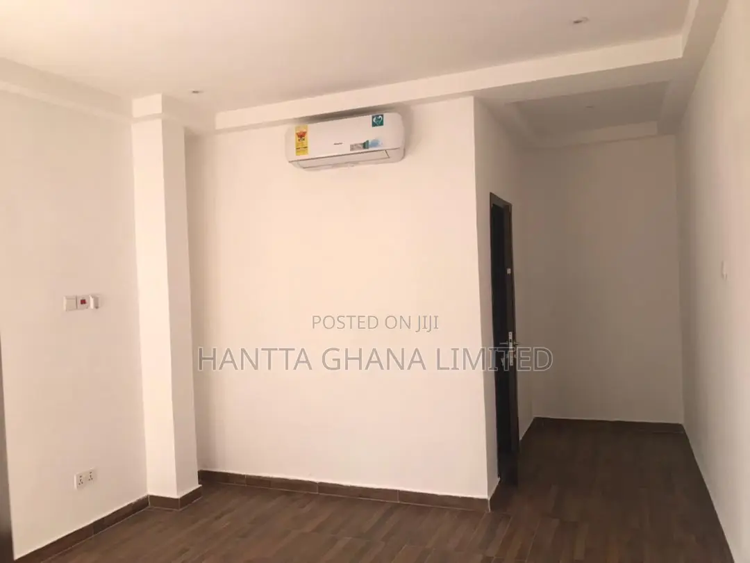 2bdrm Apartment in East Legon, A&C Mall Area for rent
