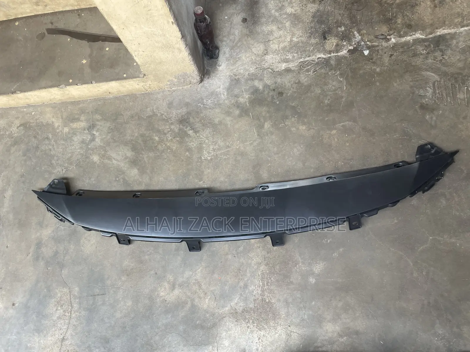 Accord 2019 Bonnet Moulding