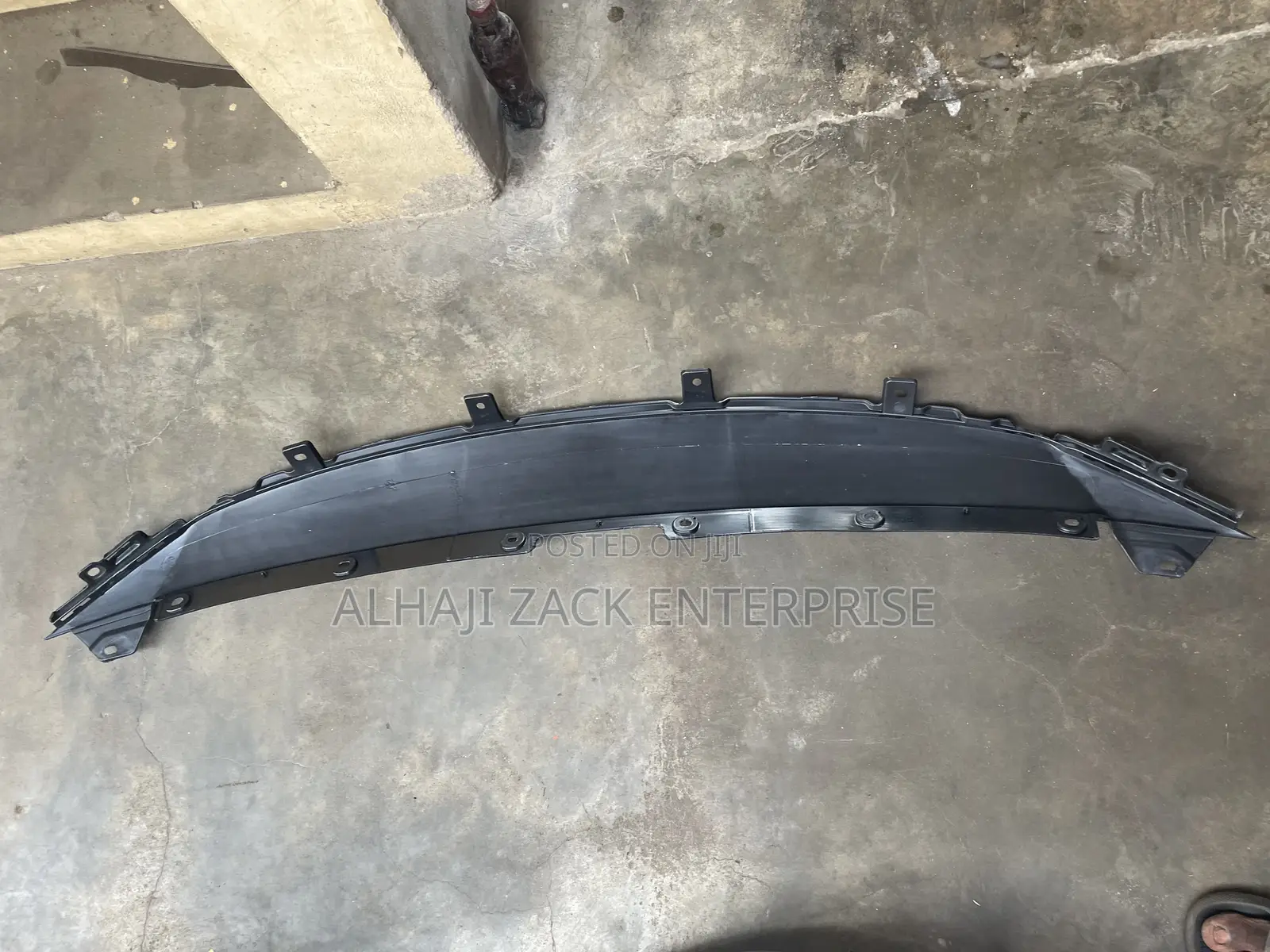 Accord 2019 Bonnet Moulding