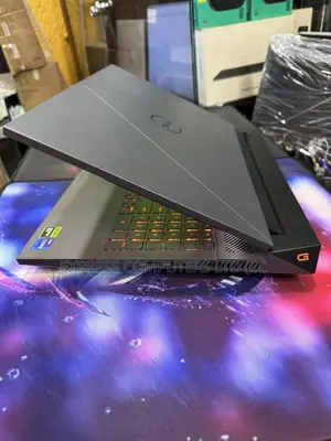 Laptop Dell G15 5535 32GB Intel Core I7 SSHD (Hybrid) 1T