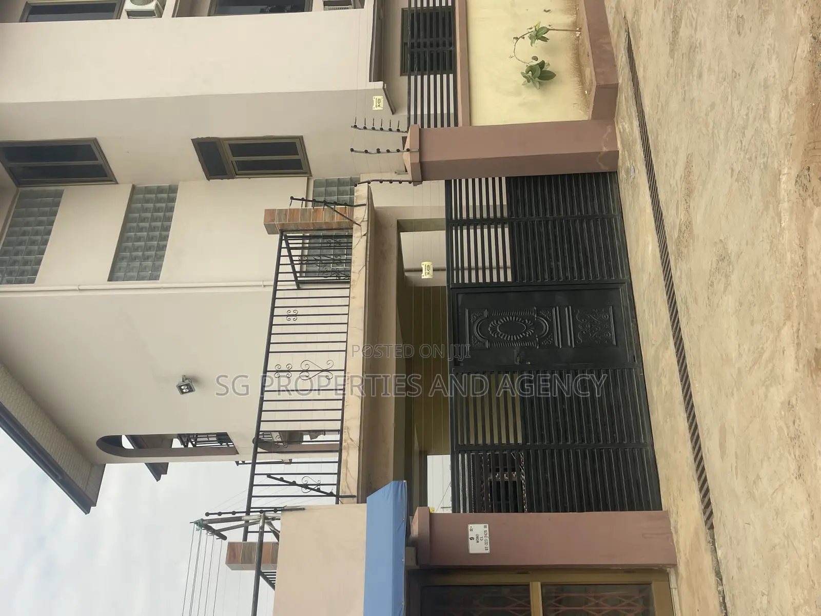 2bdrm Apartment in Lashibi, Sakumono for rent