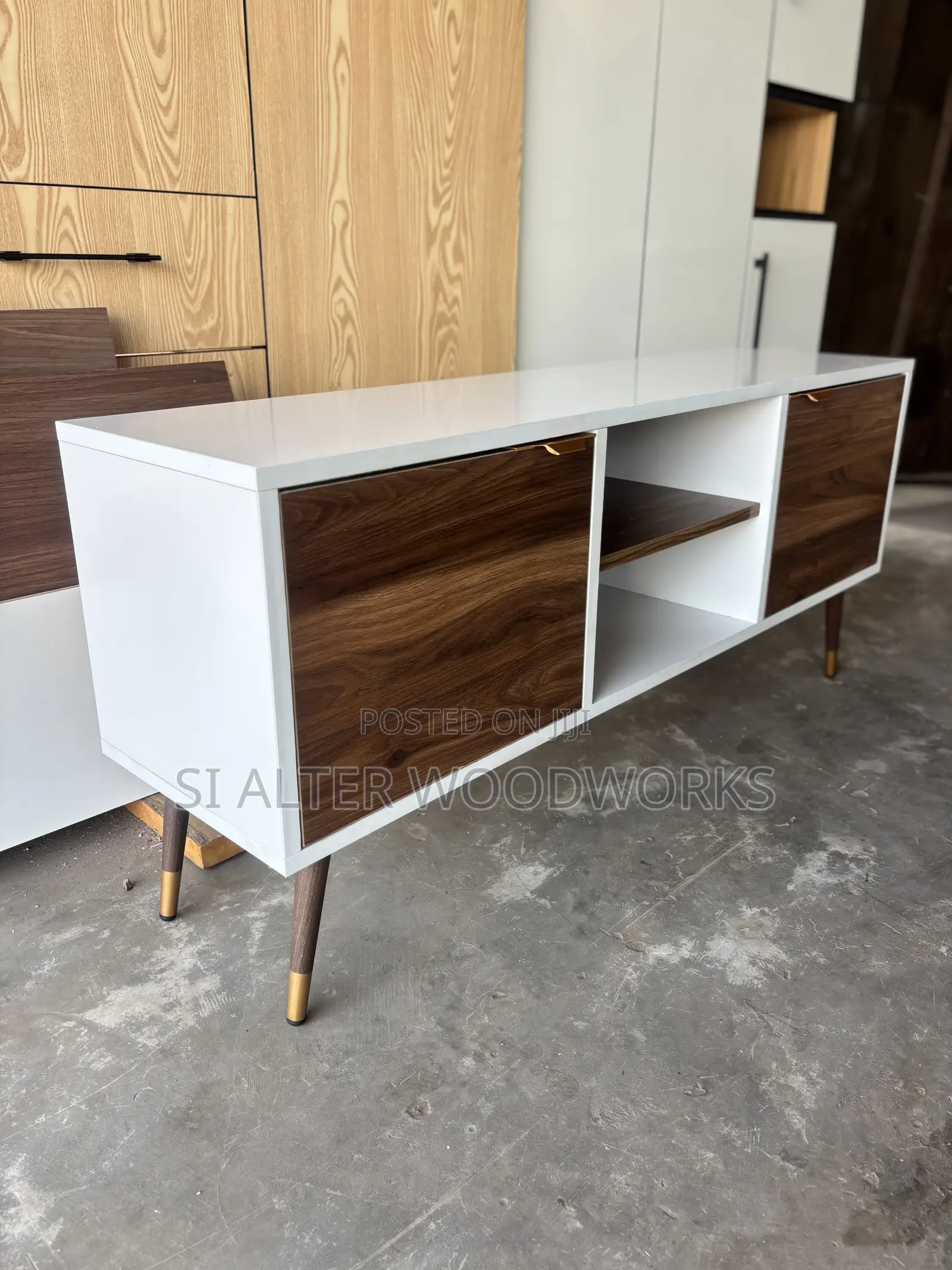 Bulk Tv Consoles