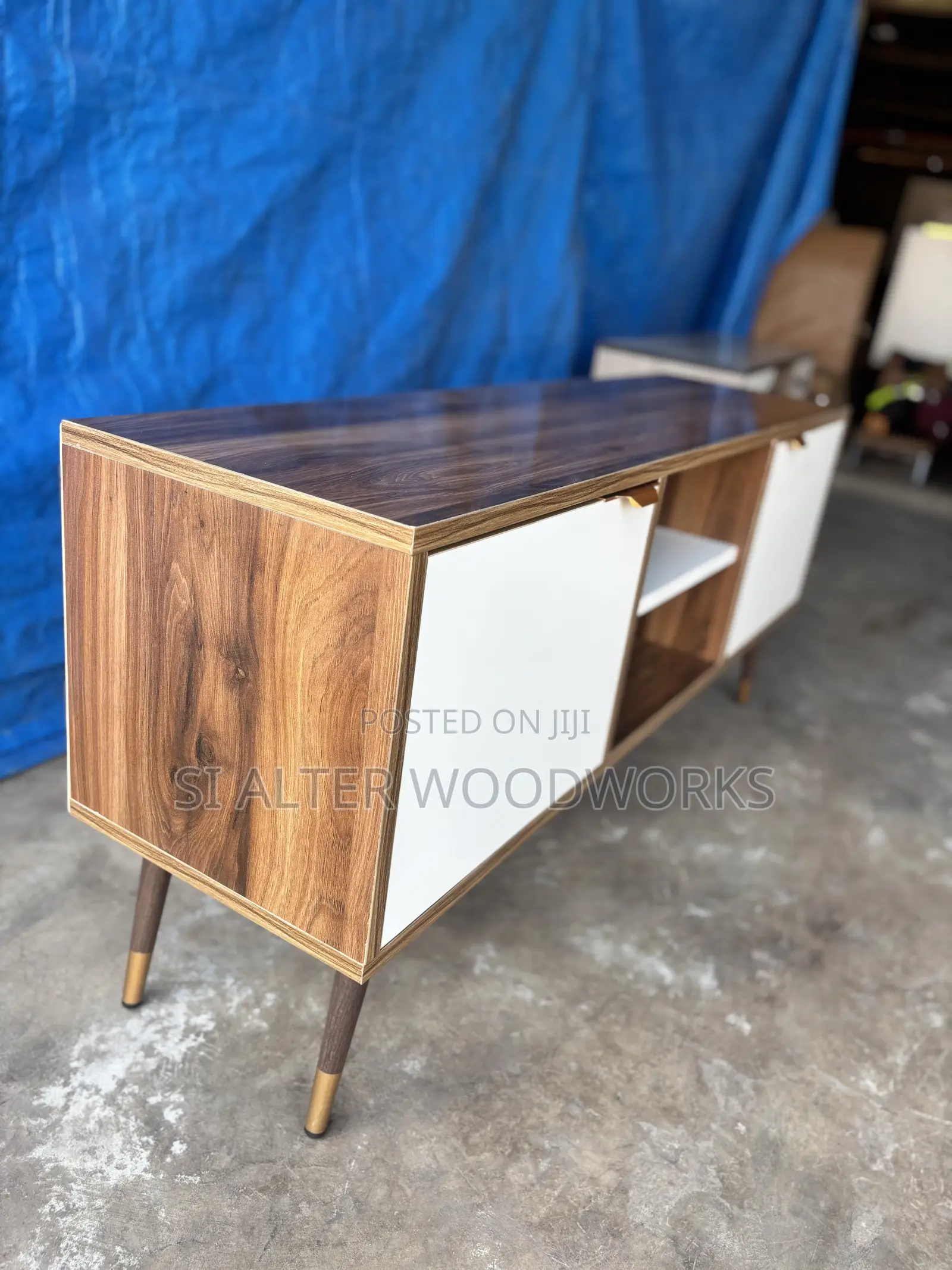 Bulk Tv Consoles