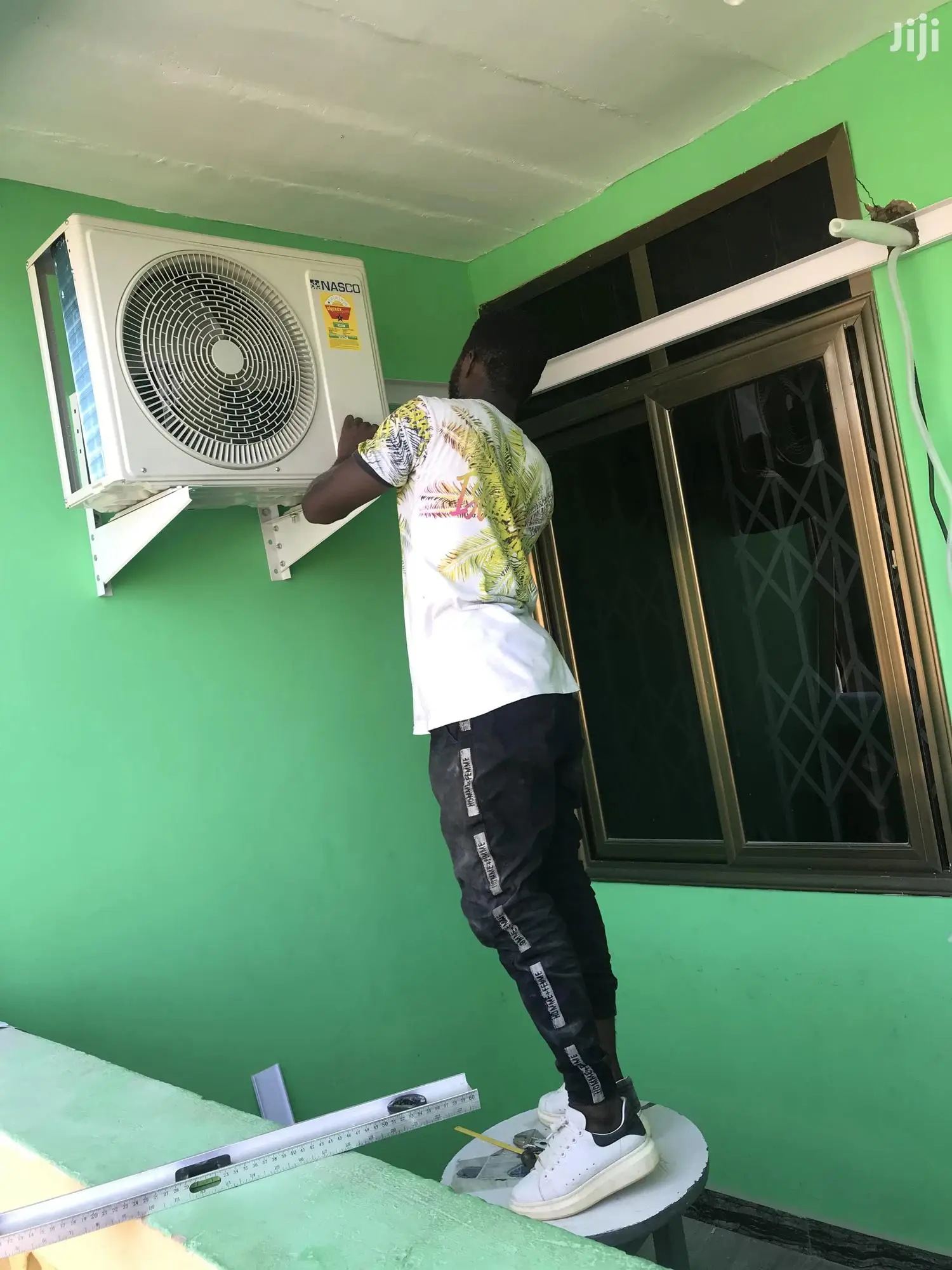 Air Conditioner Technician