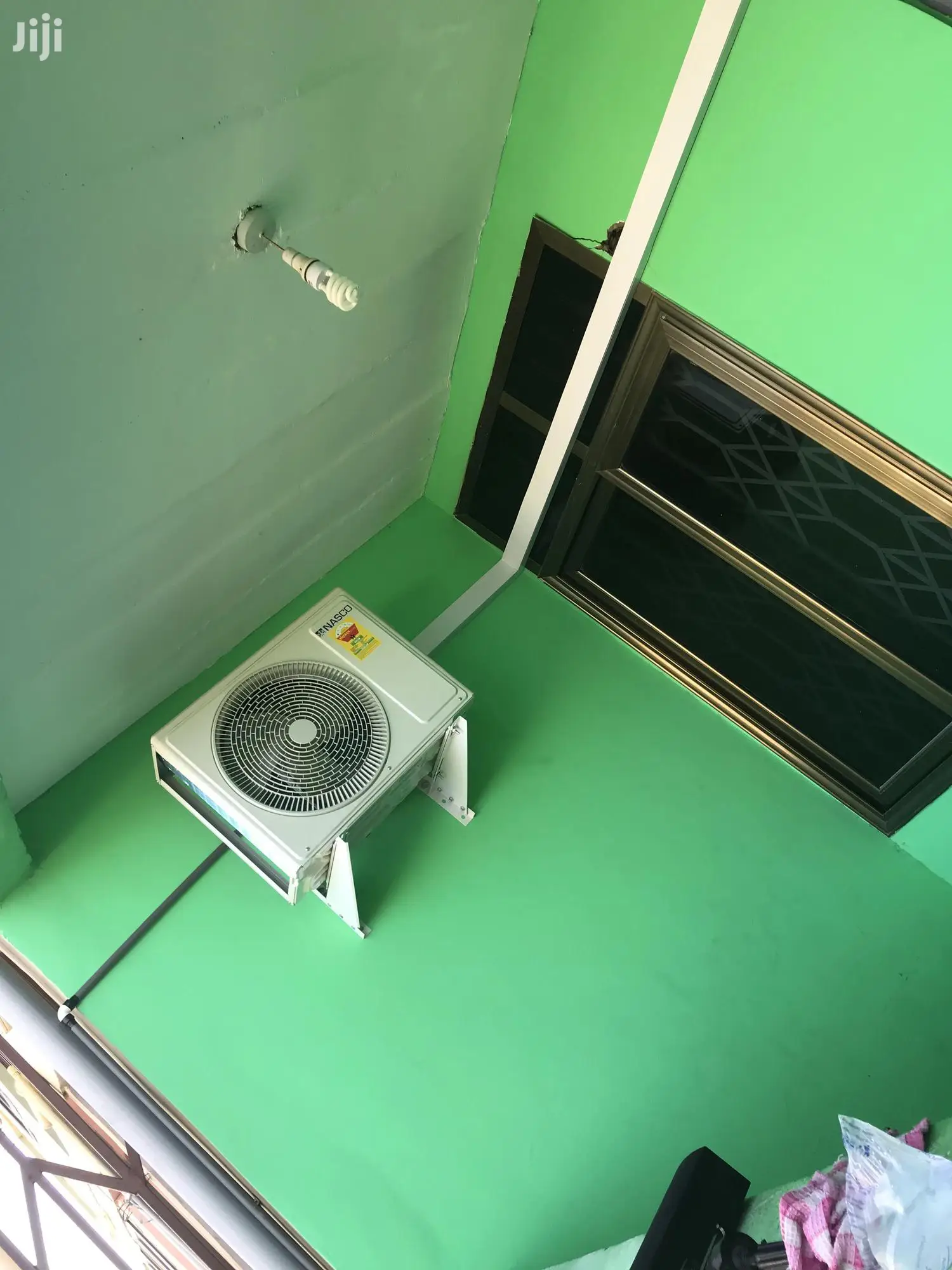 Air Conditioner Technician
