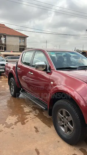 Mitsubishi L200 Double Cab 2.4 181hp 4WD 2015 Red
