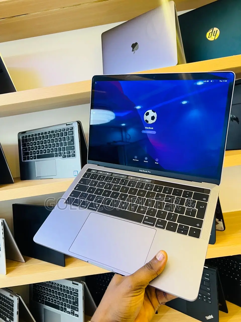 Laptop Apple MacBook Pro 2017 8GB Intel Core I5 SSD 256GB