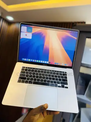 Laptop Apple MacBook Pro 2019 16GB Intel Core i9 SSD 512GB