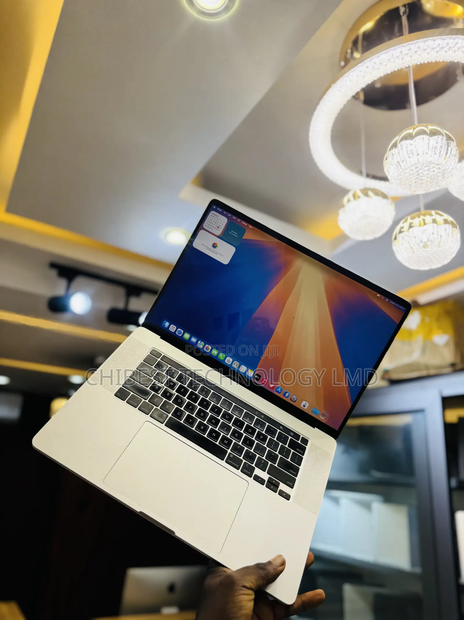 Laptop Apple MacBook Pro 2019 16GB Intel Core i9 SSD 512GB