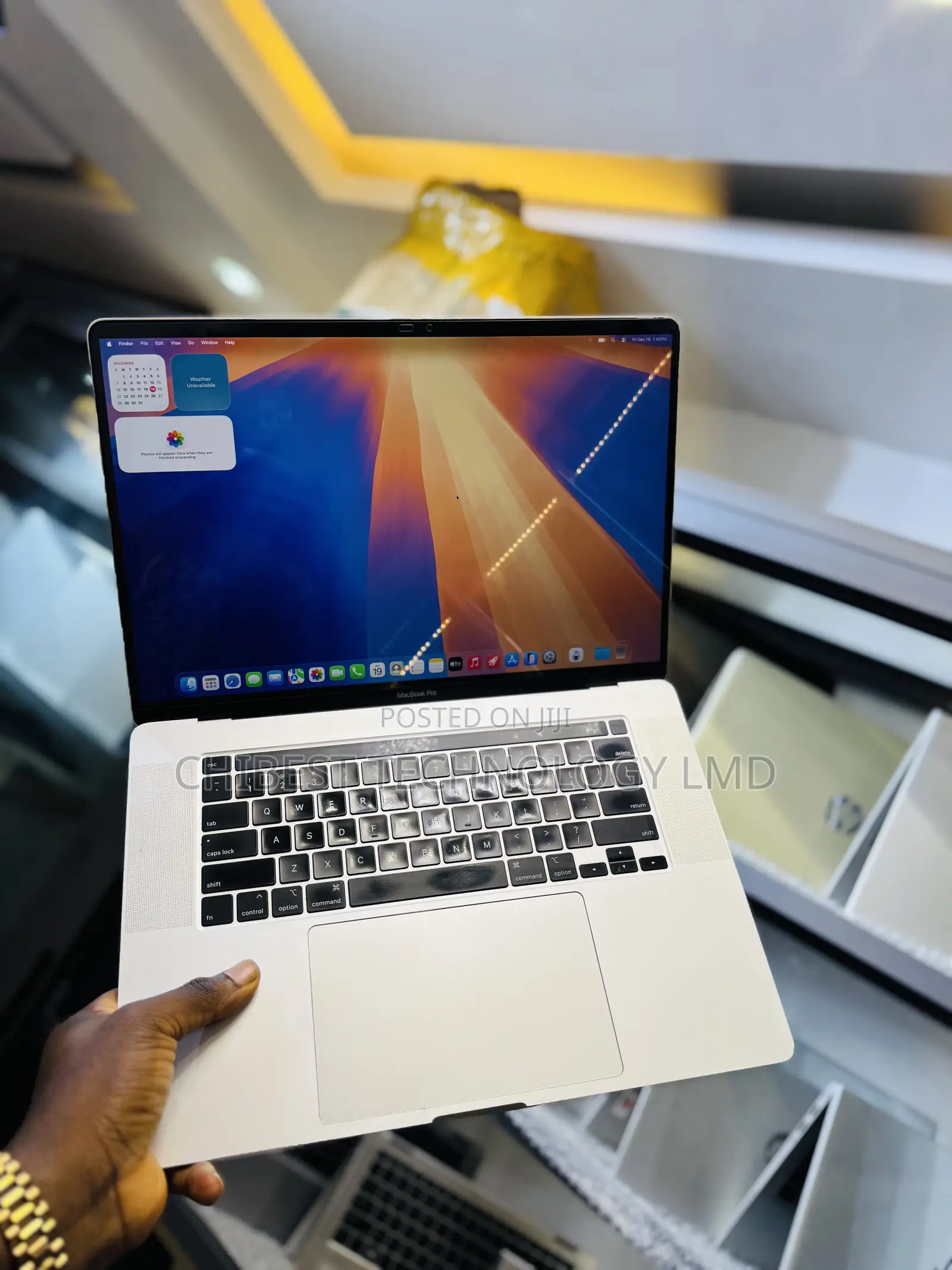 Laptop Apple MacBook Pro 2019 16GB Intel Core i9 SSD 512GB