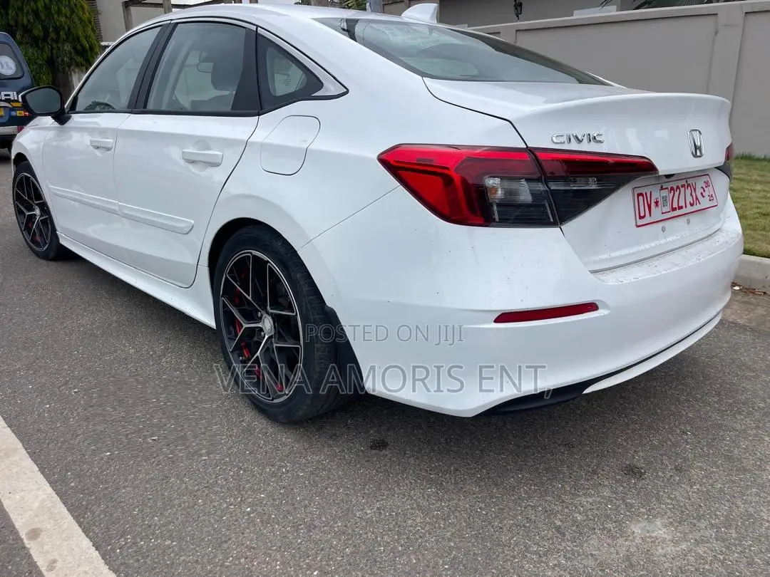 Honda Civic 2023 White