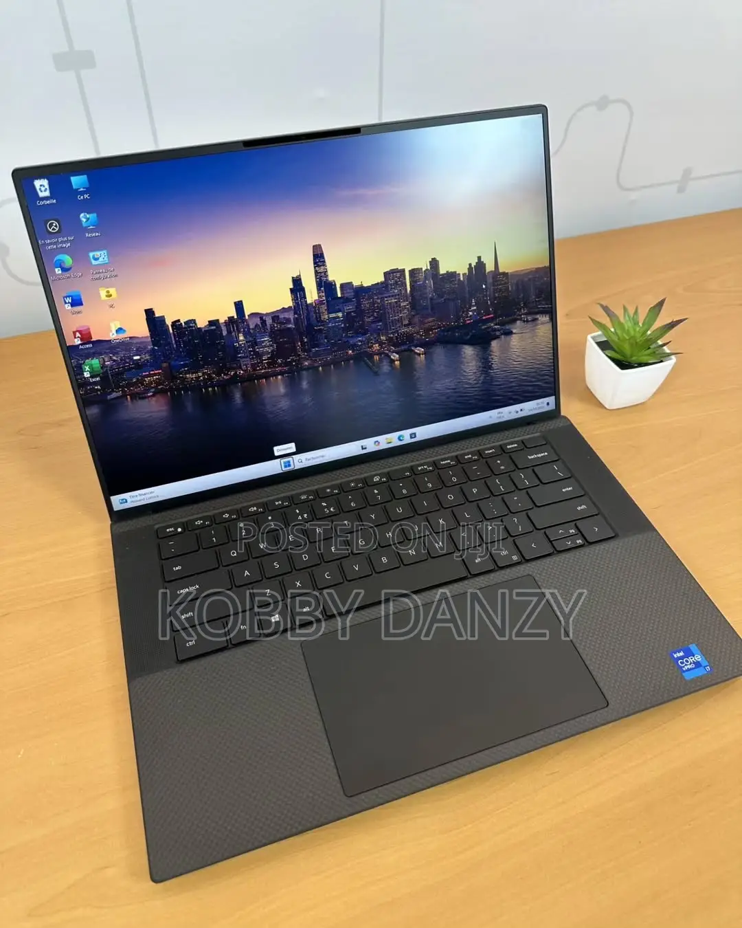 Laptop Dell Precision 5570 16GB Intel Core I7 SSD 512GB