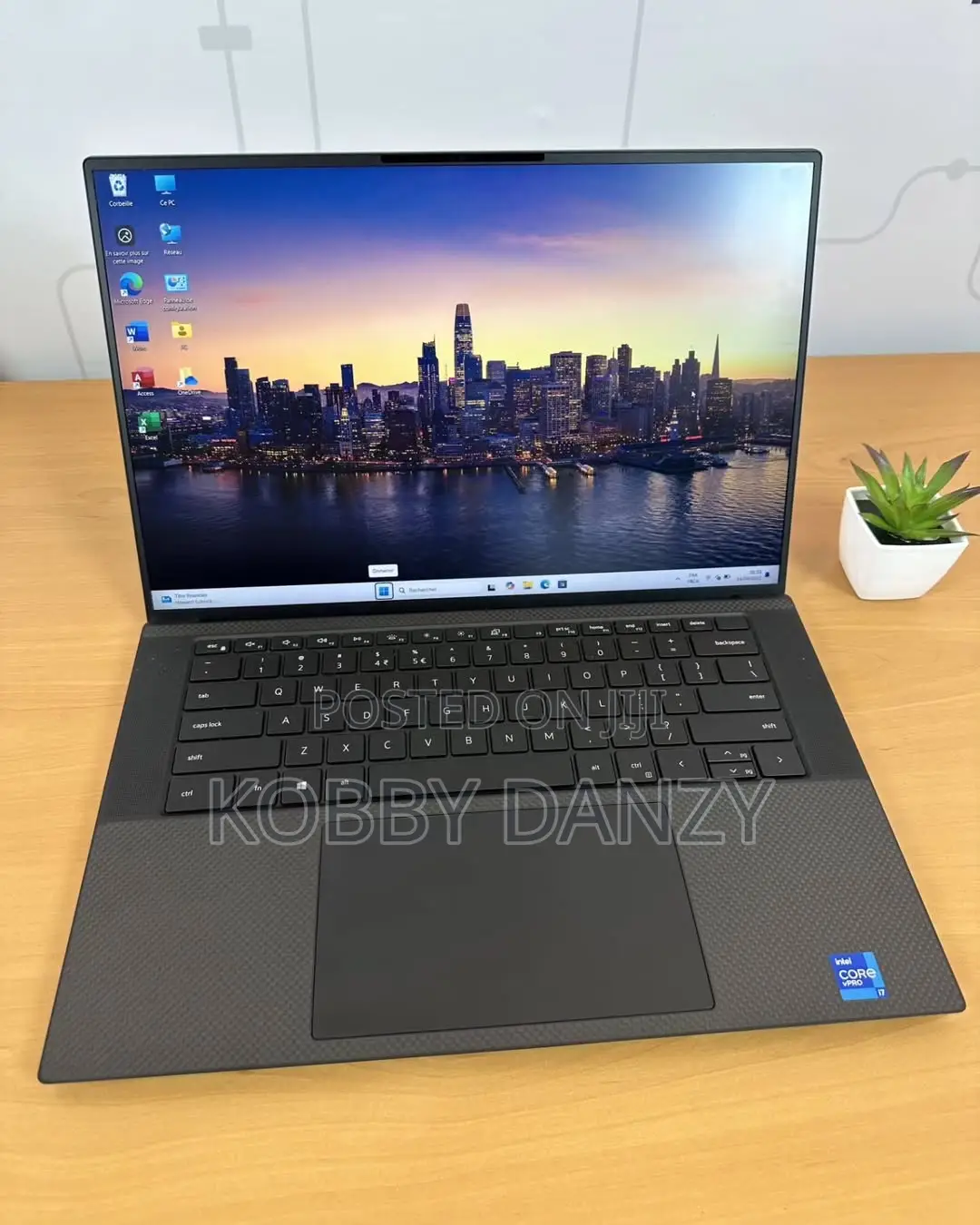 Laptop Dell Precision 5570 16GB Intel Core I7 SSD 512GB