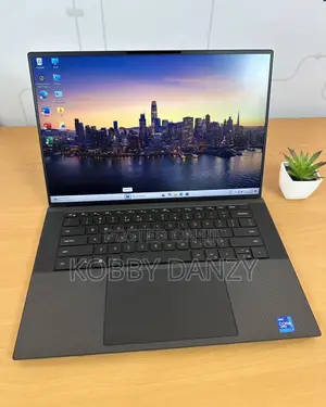 Laptop Dell Precision 5570 16GB Intel Core I7 SSD 512GB