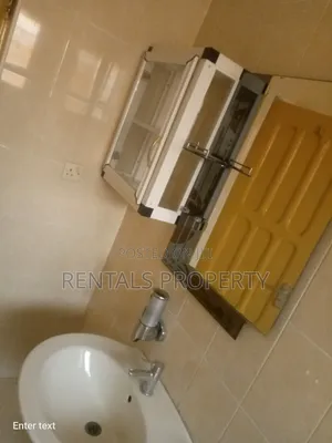 3bdrm Block of Flats in Oyarifa for rent